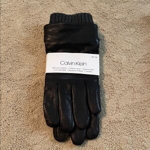 🖤New w/tags Calvin Klein Black Leather Touchscreen-Ready Gloves with Knit Cuff🖤